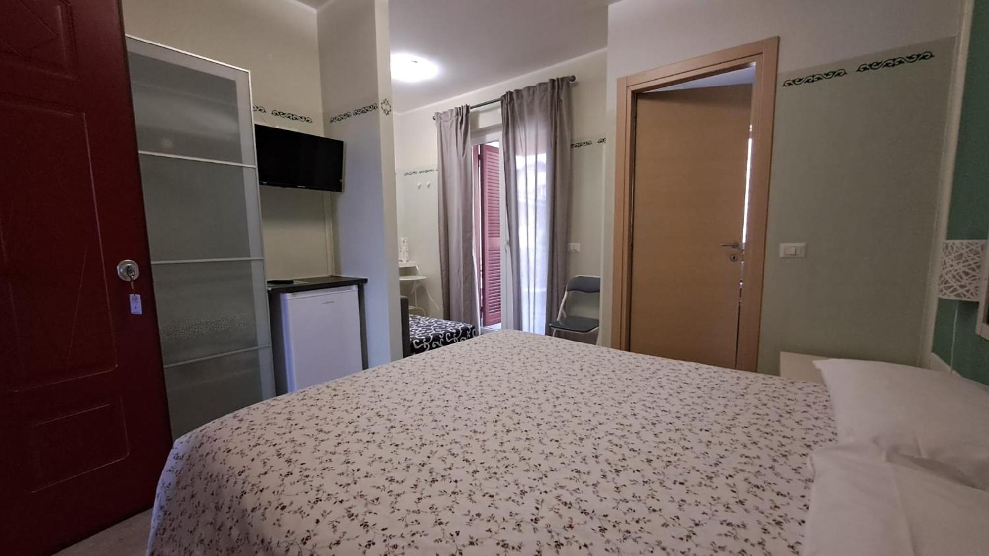 Roma Express Pensión Ladispoli